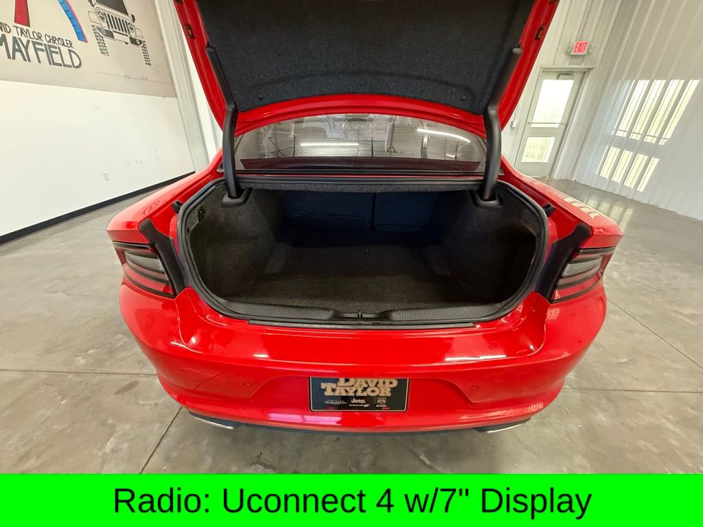 Used 2022 Dodge Charger SXT image 3