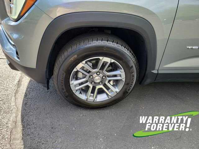 New 2025 GMC Terrain Elevation image 18