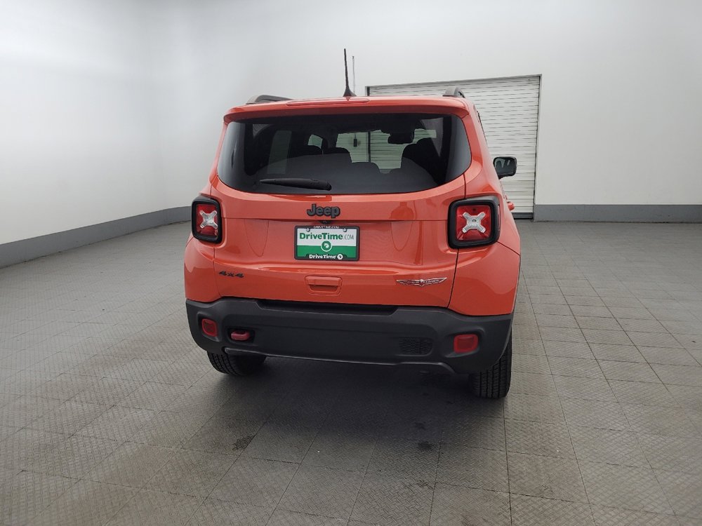 Used 2021 Jeep Renegade Trailhawk image 7