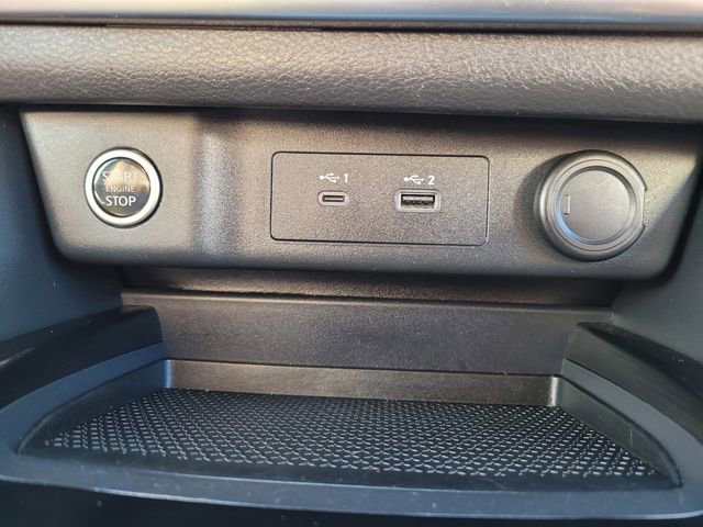 Used 2023 Nissan Rogue SV FWD image 25