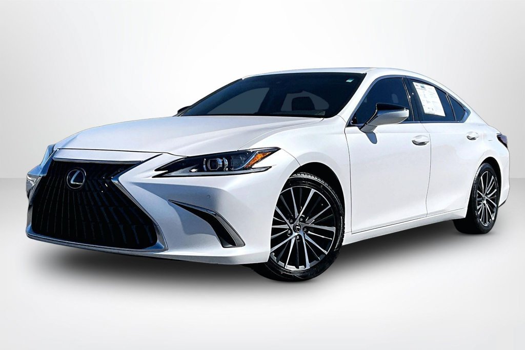 Used 2023 Lexus ES 350 w/ Premium Package FWD image 3