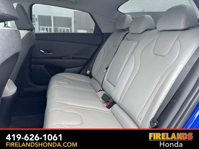 Used 2023 Hyundai Elantra Limited FWD image 34