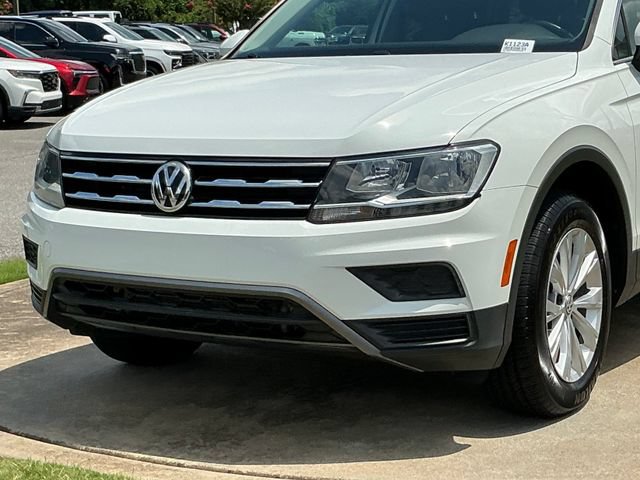 Used 2019 Volkswagen Tiguan SE w/ Panoramic Sunroof Package FWD image 11