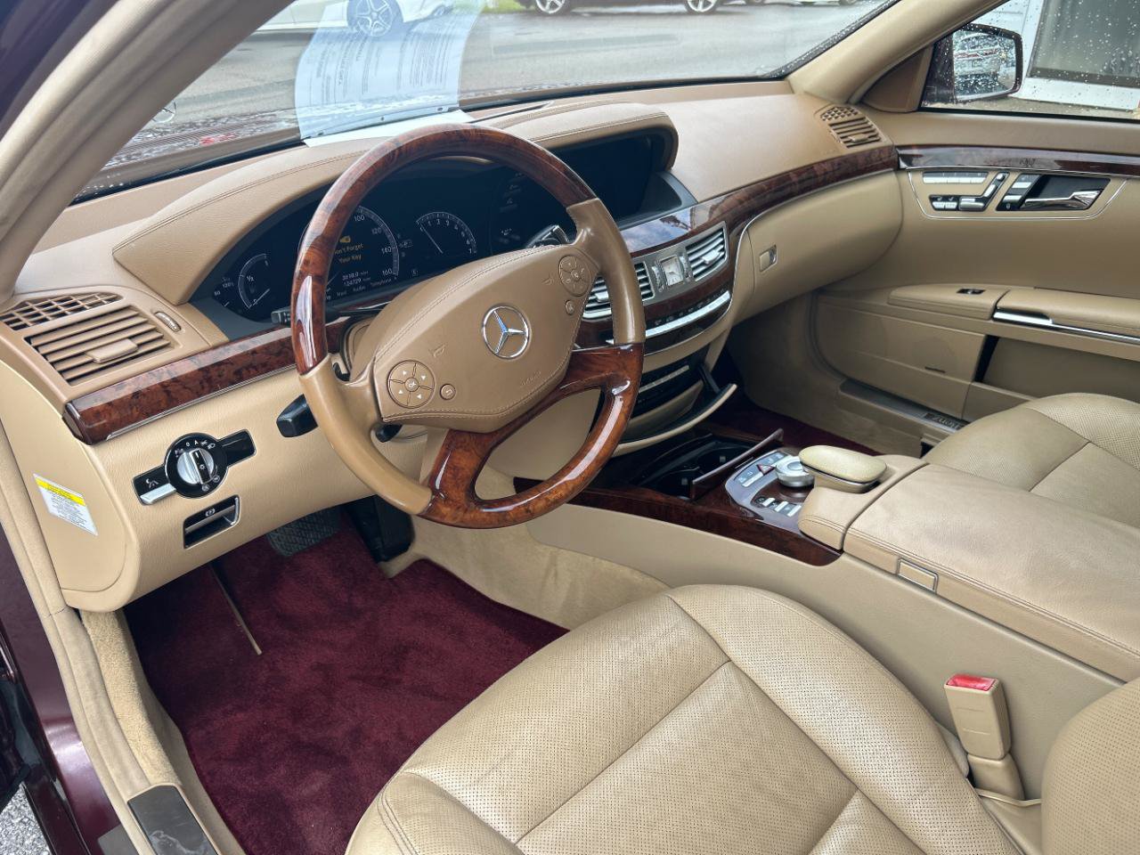 Used 2011 Mercedes-Benz S 550 image 19