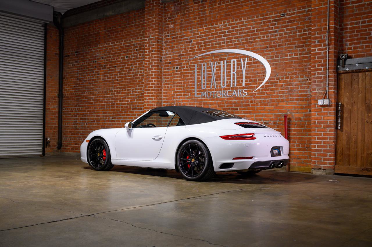 Used 2017 Porsche 911 Carrera S RWD image 7