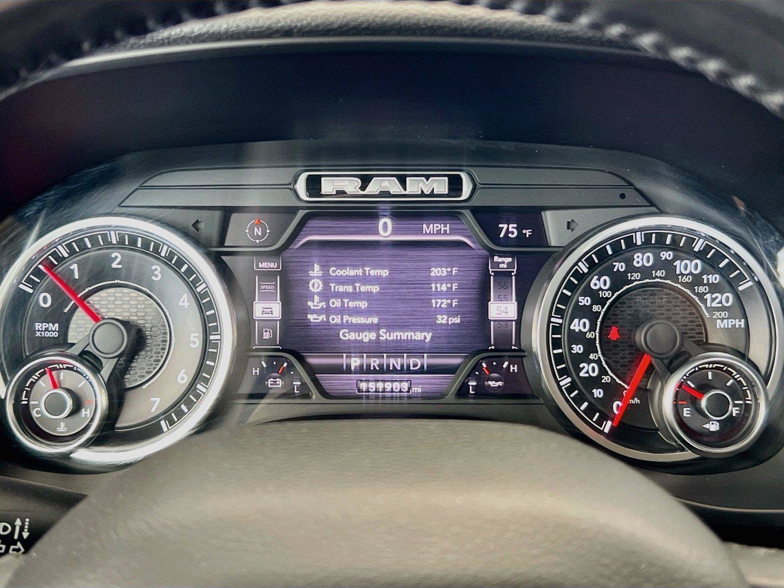 Used 2020 RAM 1500 Laramie AWD/4WD image 18