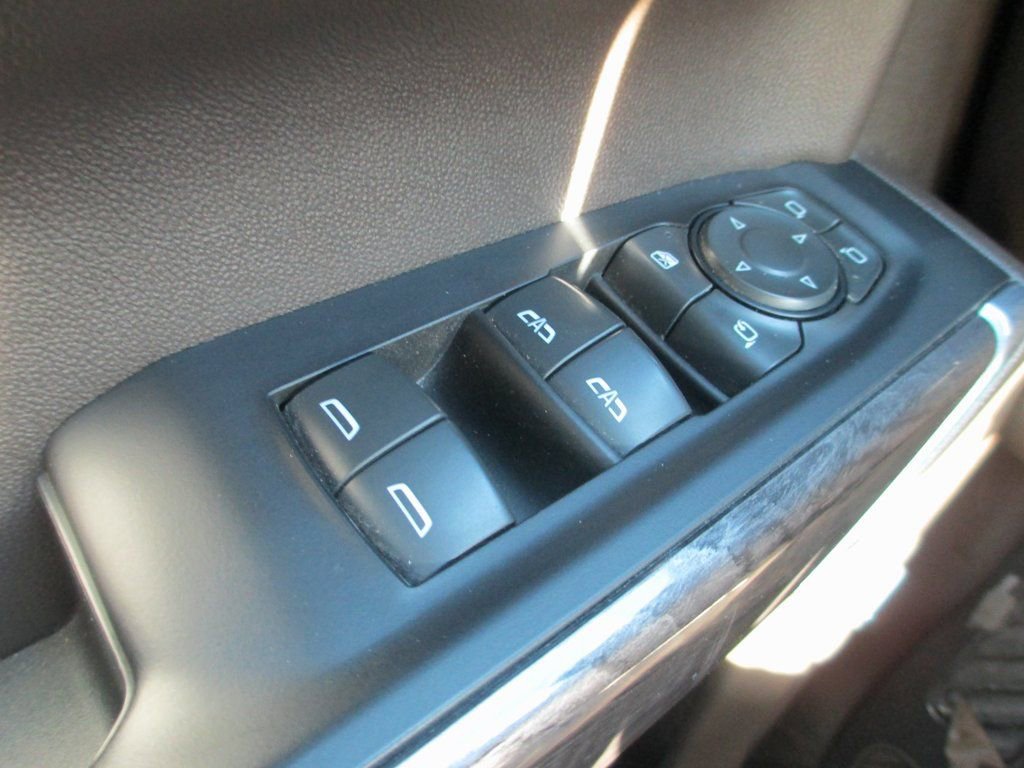 Used 2022 Chevrolet Silverado 1500 LTZ w/ LTZ Premium Package image 25