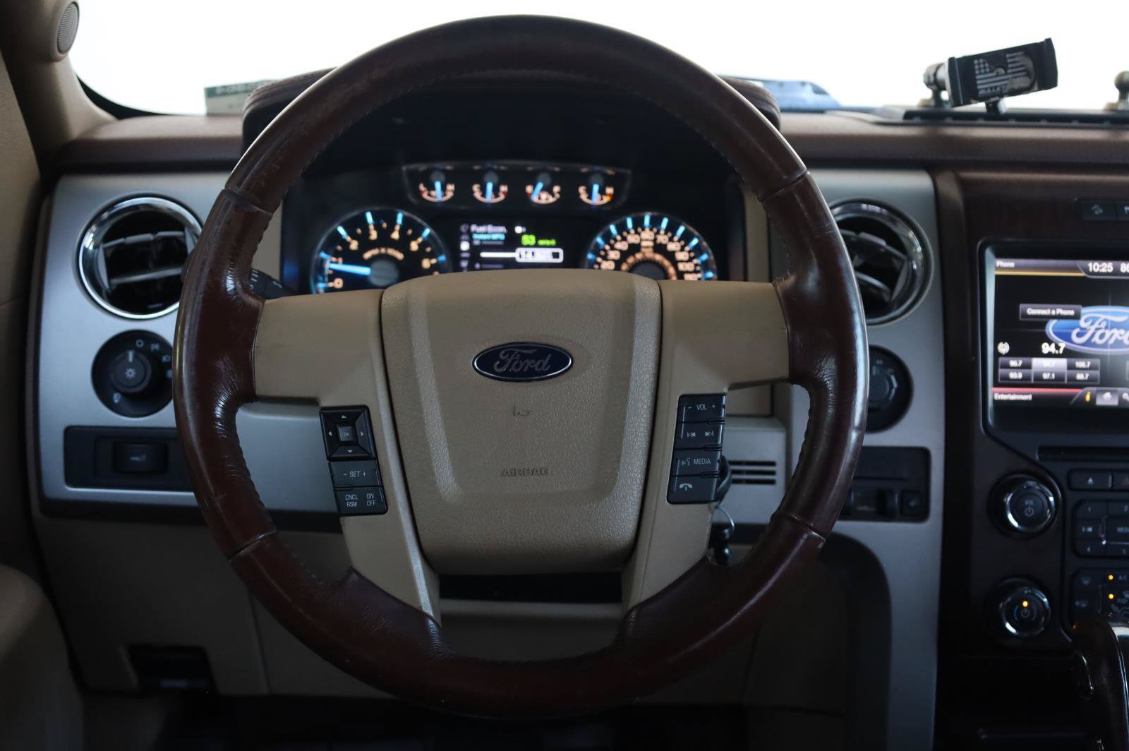 Used 2014 Ford F150 King Ranch w/ King Ranch Luxury Package AWD/4WD image 30