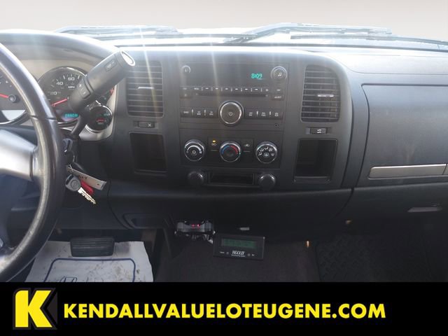 Used 2008 Chevrolet Silverado 2500 LT RWD image 11