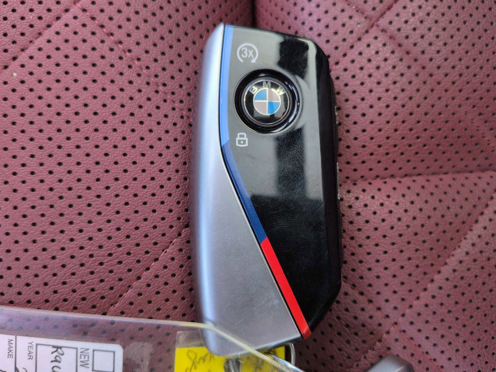 Used 2024 BMW X6 xDrive40i w/ Executive Package image 37