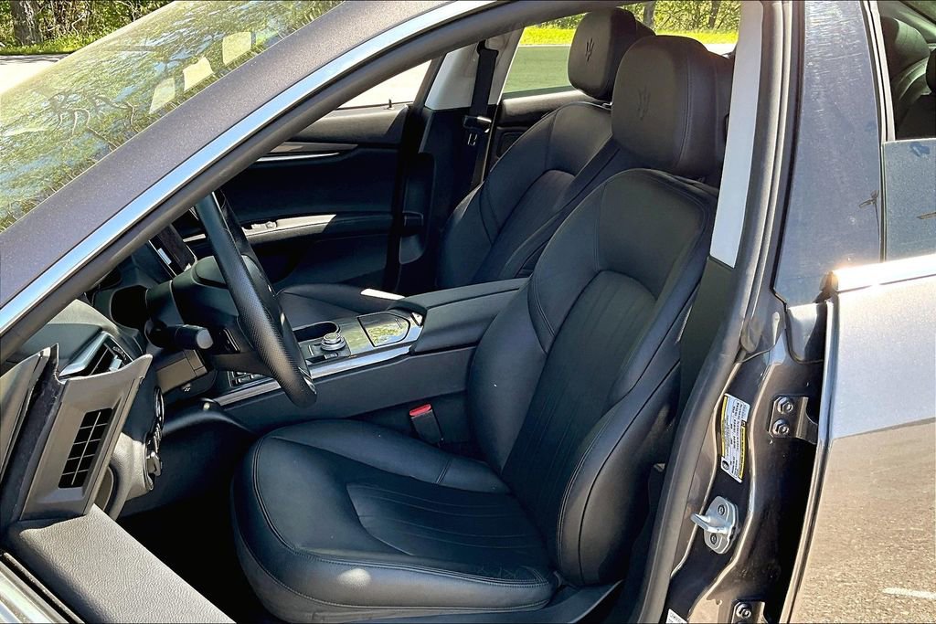Used 2022 Maserati Ghibli GT image 37