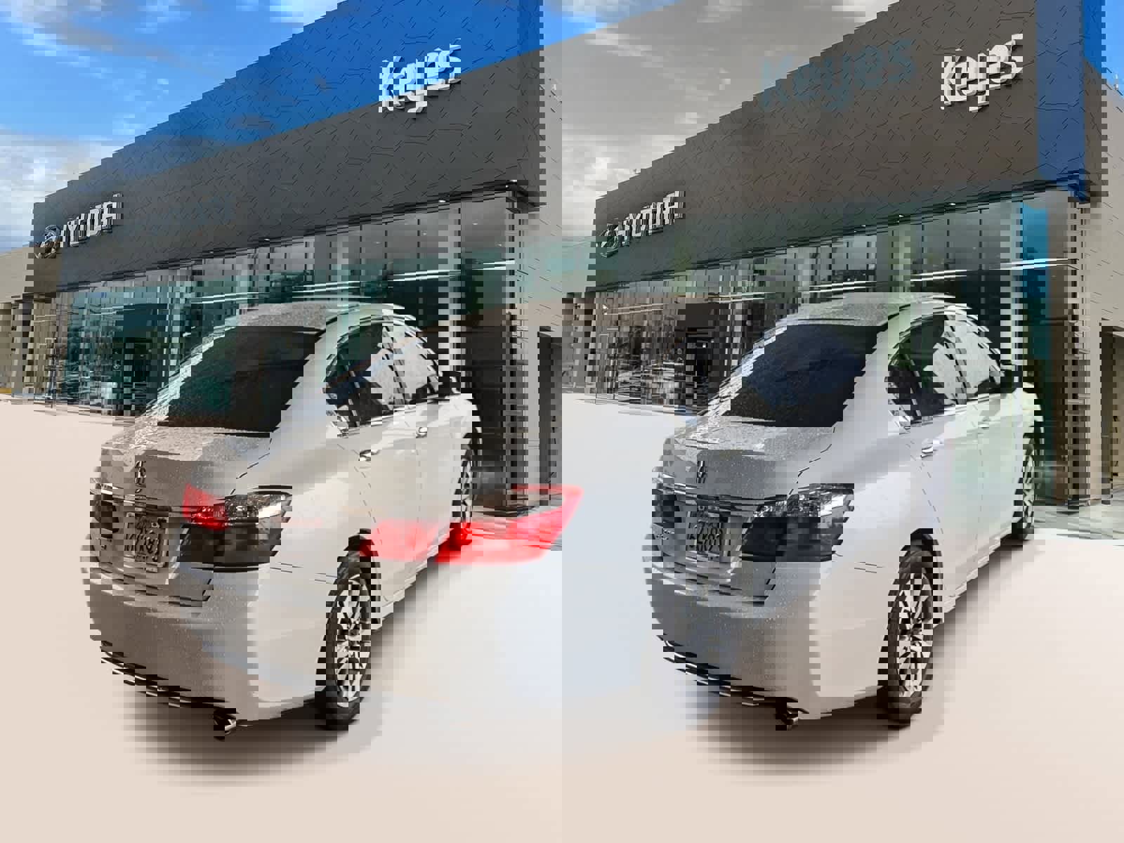 Used 2013 Honda Accord LX image 4