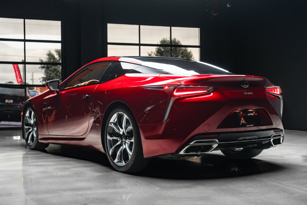 Used 2018 Lexus LC 500 Coupe w/ Sport Package RWD image 16