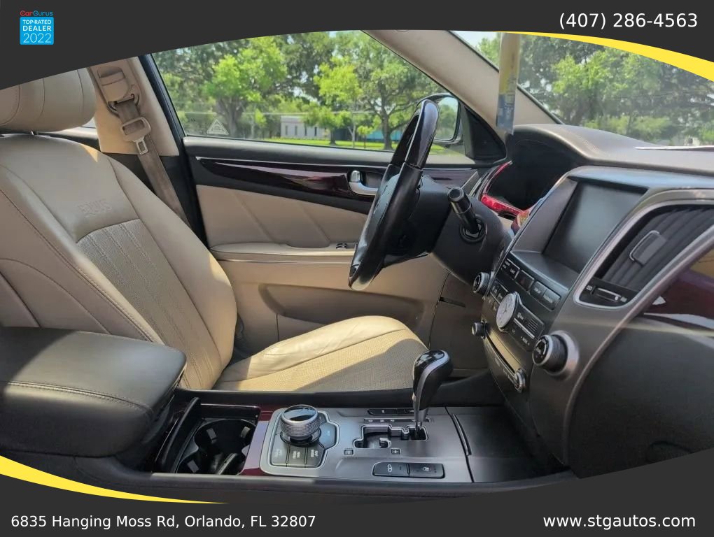 Used 2013 Hyundai Equus Signature RWD image 25