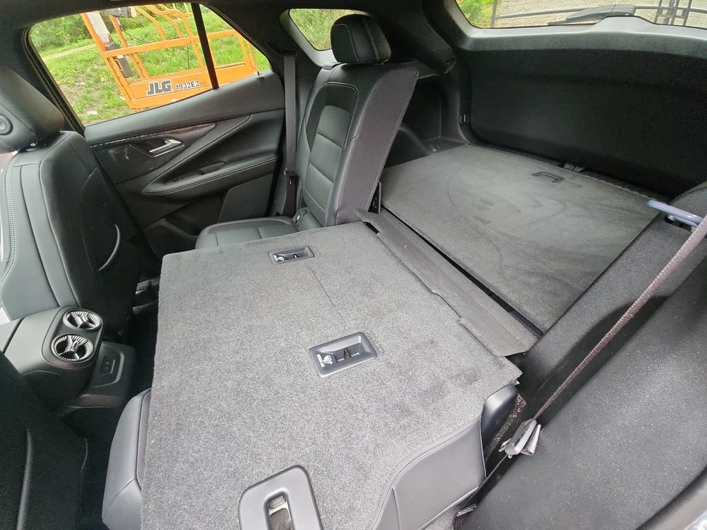 Certified 2024 Chevrolet Blazer EV LT AWD/4WD image 36