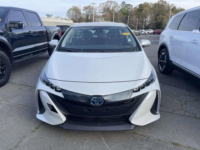 Used 2021 Toyota Prius Prime XLE image 2