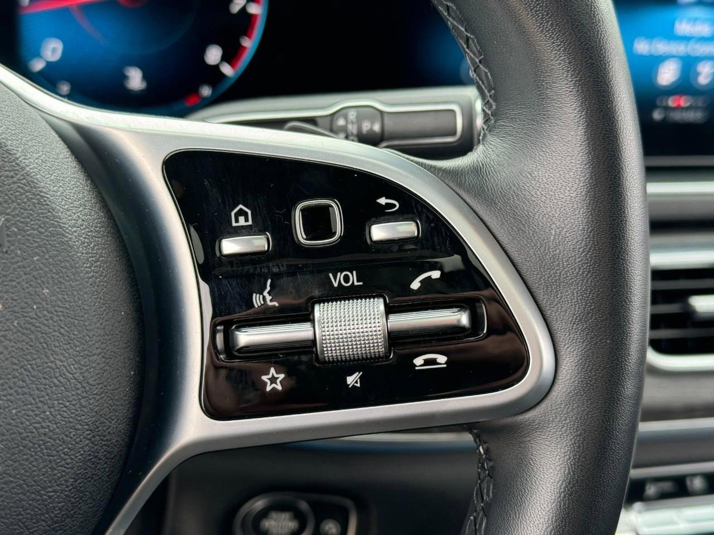 Used 2022 Mercedes-Benz GLE 350 4MATIC image 29