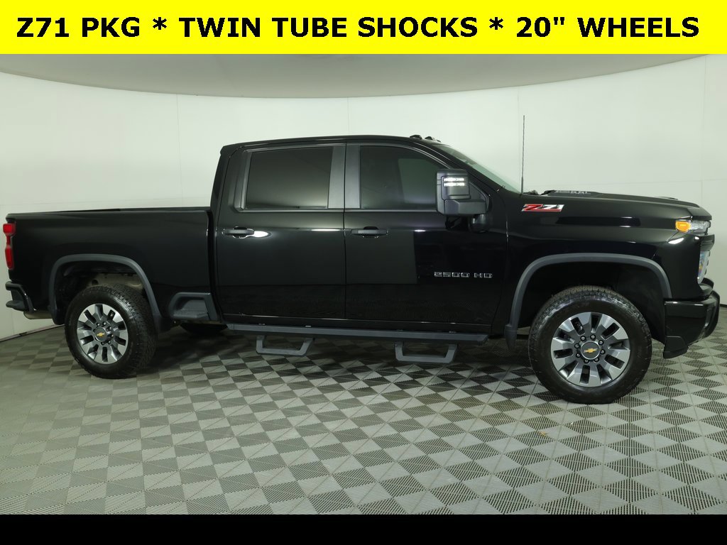 Used 2024 Chevrolet Silverado 2500 Custom w/ Custom Value Package image 7