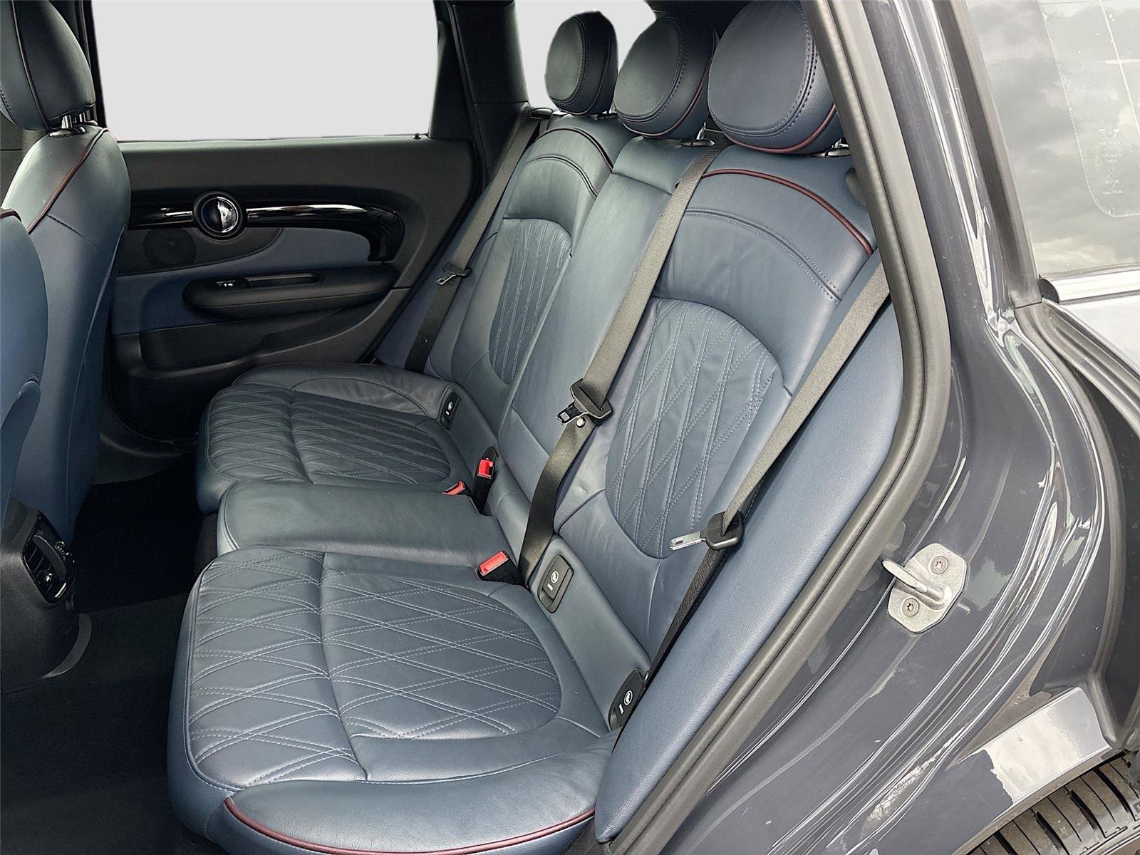 Used 2017 MINI Cooper Clubman S image 23