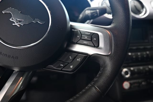 Used 2015 Ford Mustang GT RWD image 23