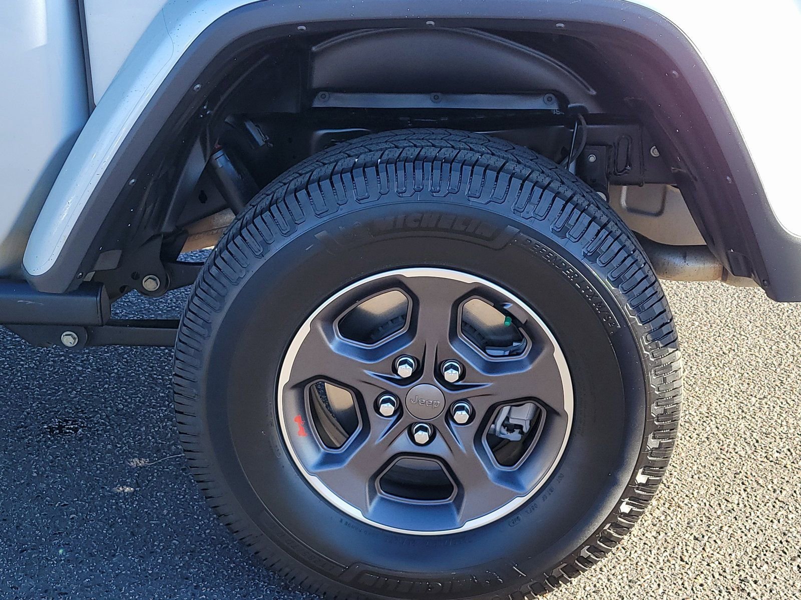 Used 2023 Jeep Gladiator Rubicon w/ LED Lighting Group image 15