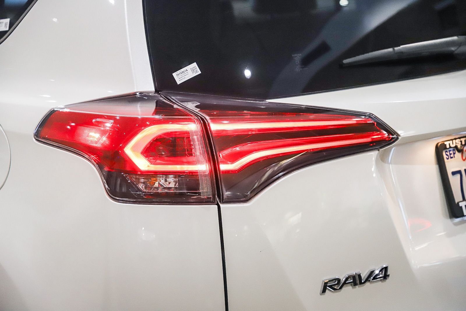 Certified 2017 Toyota RAV4 Limited w/ Advanced Technology Package AWD/4WD image 9