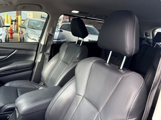 Used 2023 Subaru Ascent Limited image 18