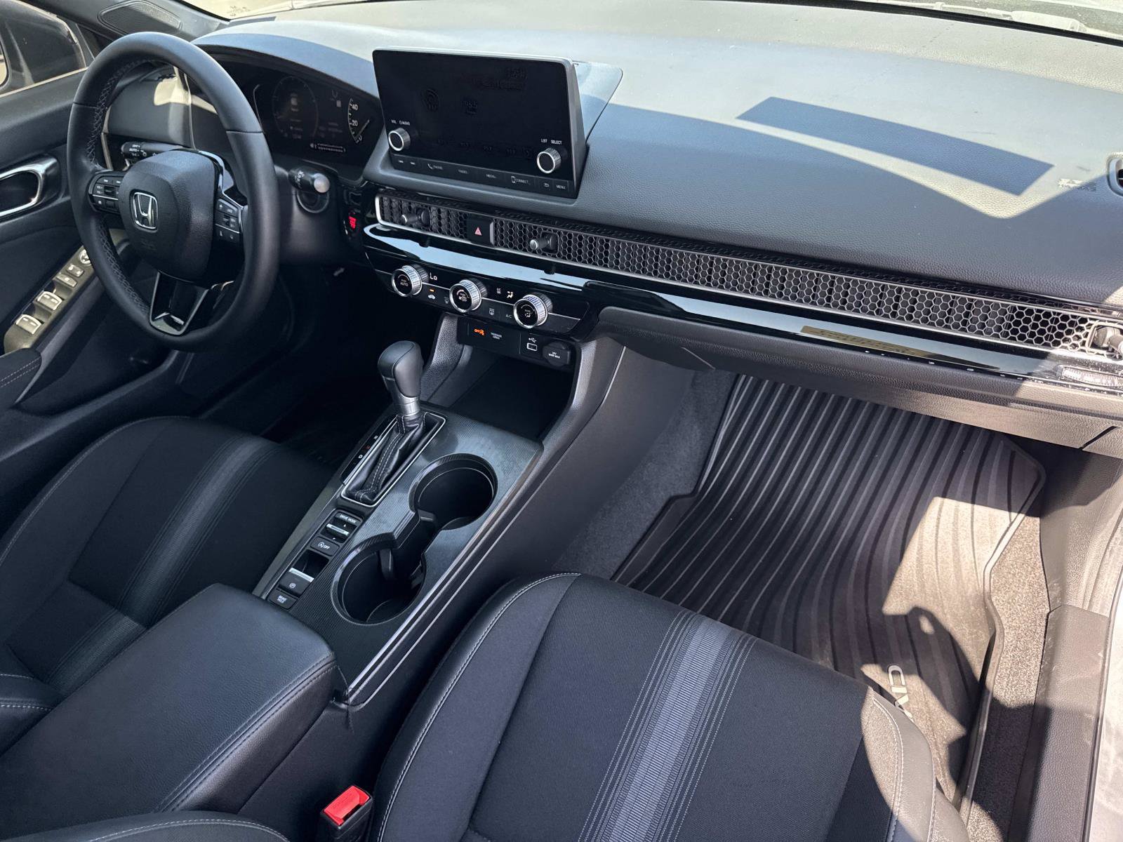 Certified 2024 Honda Civic Sport image 33