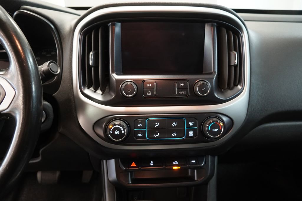 Used 2021 Chevrolet Colorado LT w/ LT Convenience Package AWD/4WD image 15