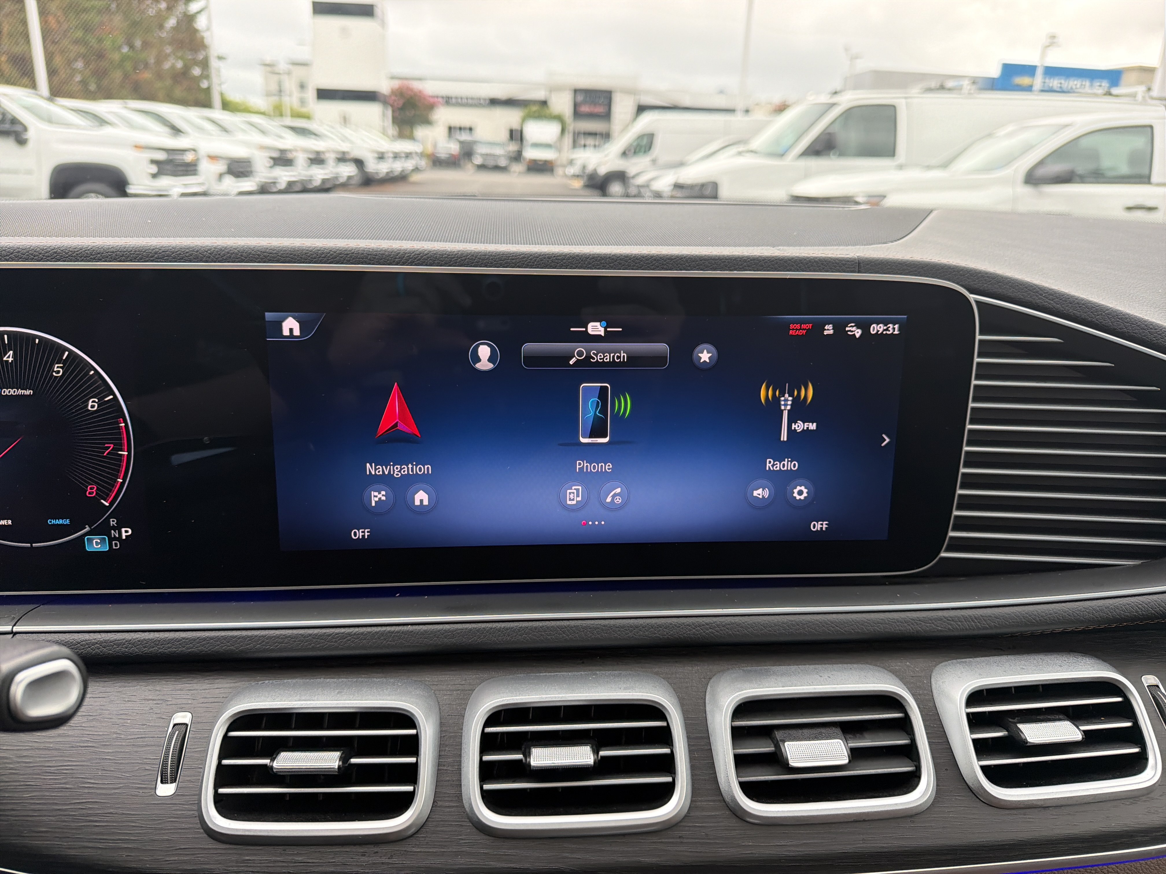 Used 2024 Mercedes-Benz GLE 350 4MATIC image 23