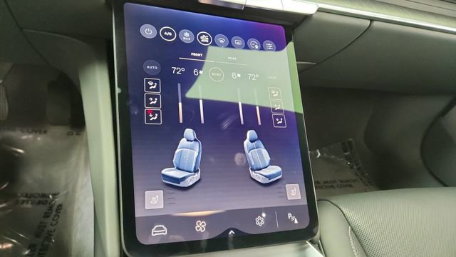 Used 2024 Lucid Air Pure RWD image 48