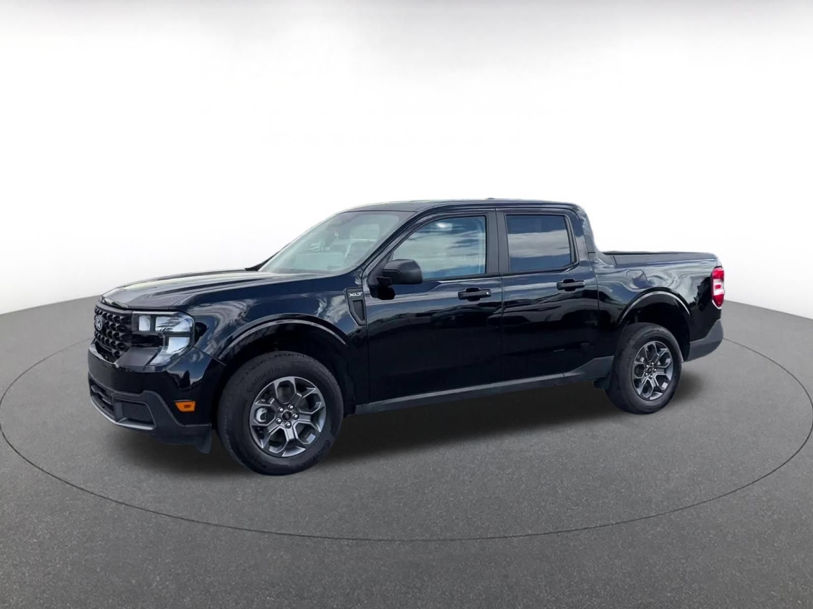 Used 2026 Ford Maverick XLT w/ Equipment Group 301A AWD/4WD image 7