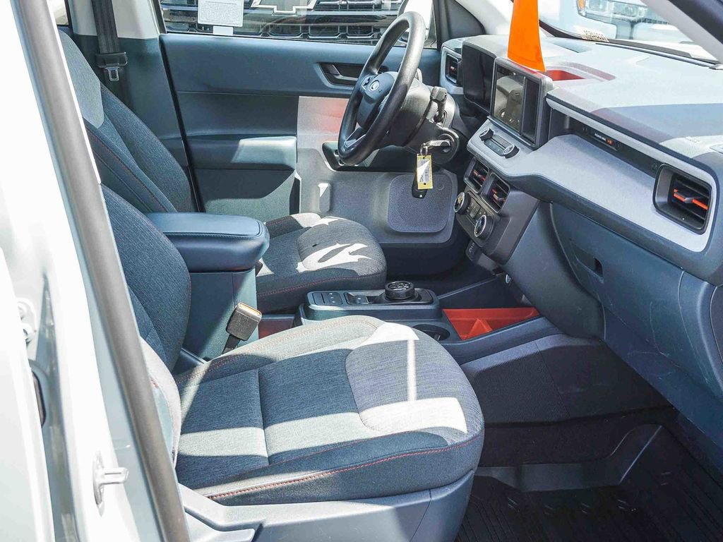 Used 2023 Ford Maverick XLT FWD image 12