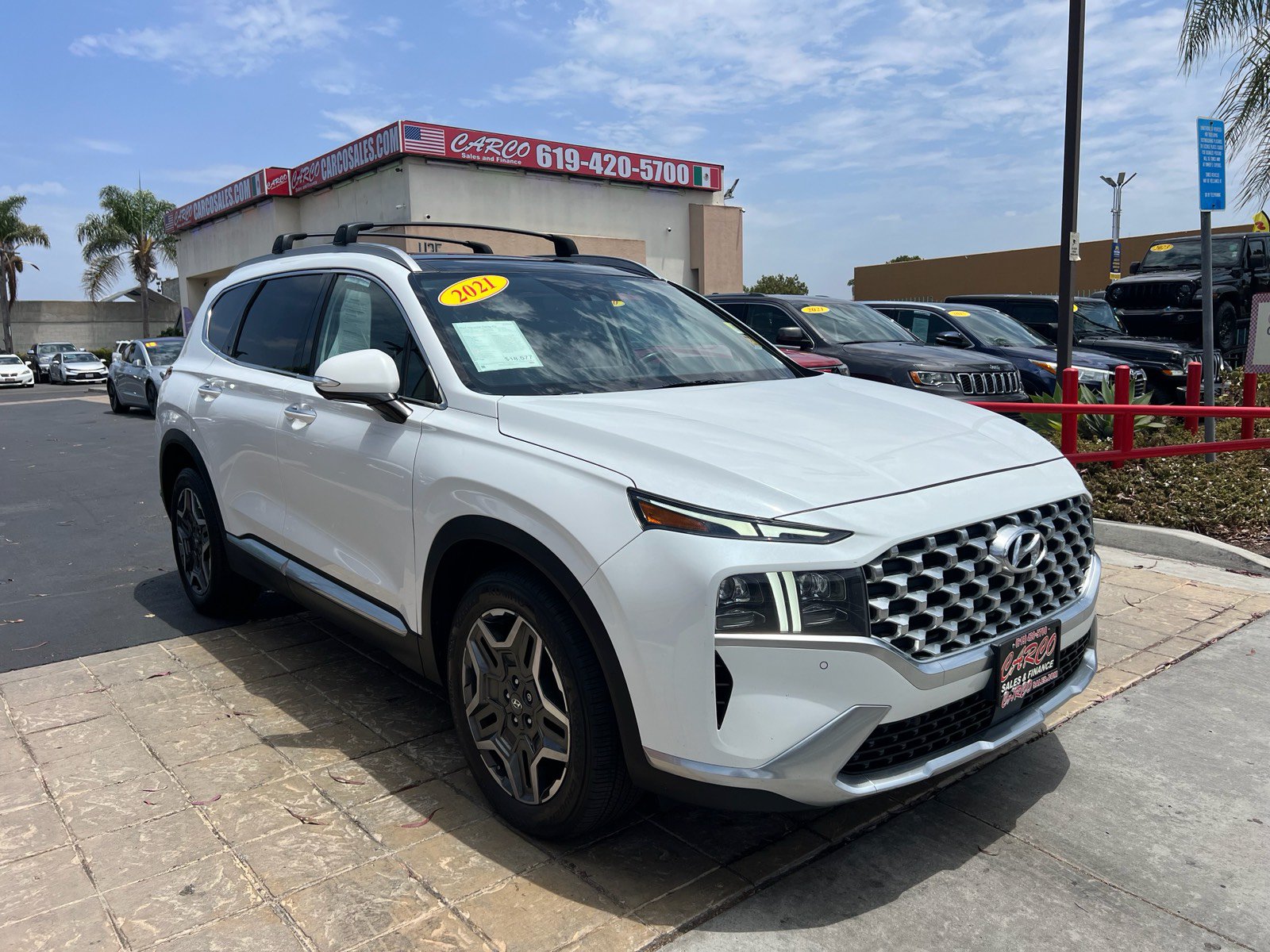 Used 2021 Hyundai Santa Fe Limited FWD image 2