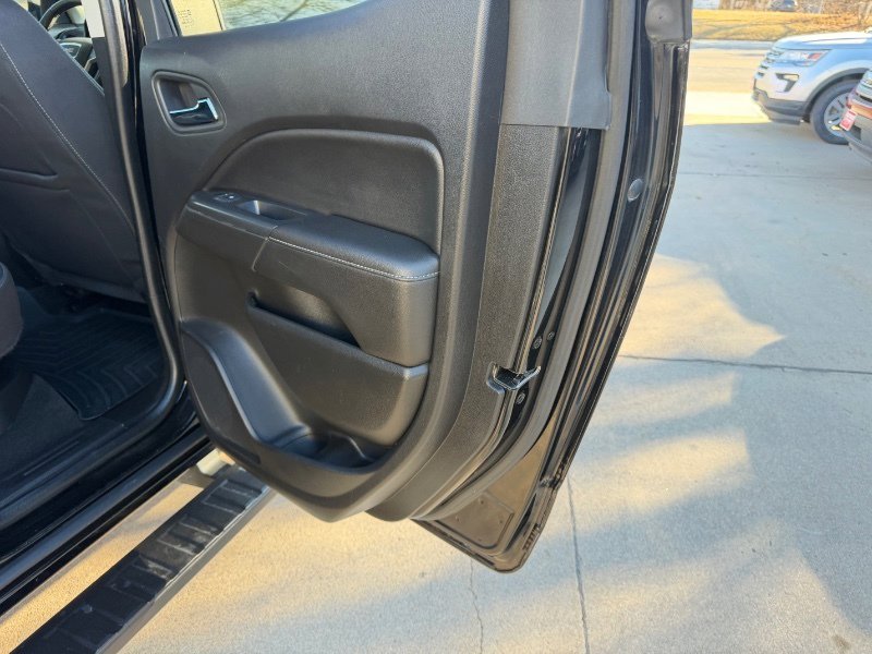 Used 2018 GMC Canyon SLE image 22