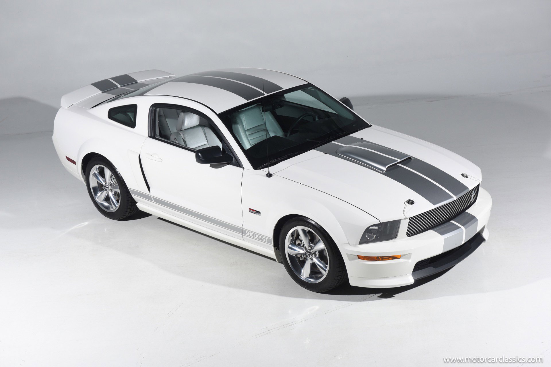 Used 2007 Ford Mustang GT RWD image 7