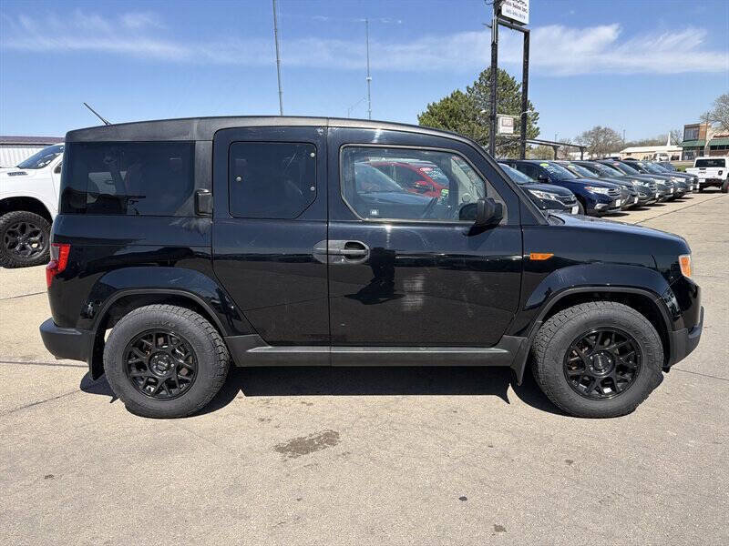 Used 2011 Honda Element LX image 7