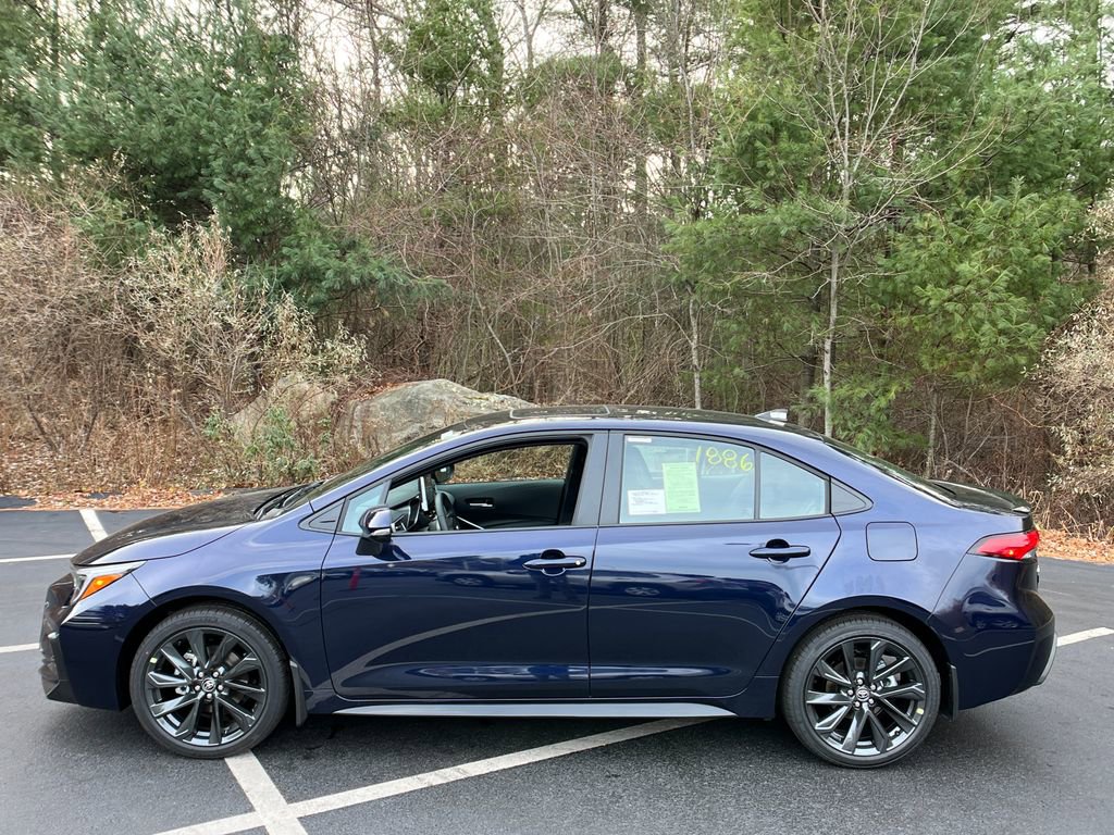 New 2026 Toyota Corolla XSE FWD image 2