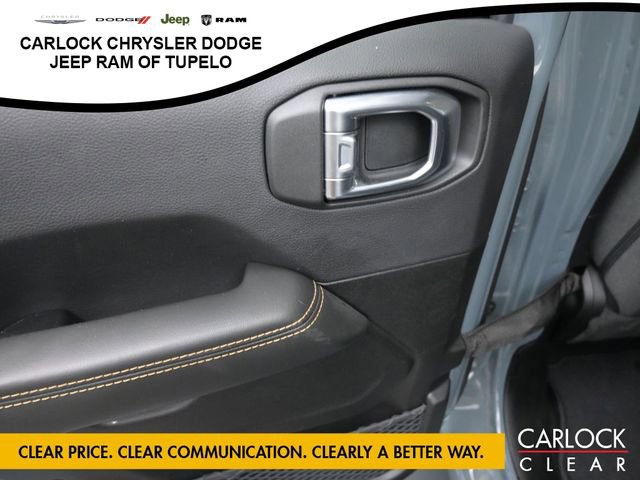 Used 2025 Jeep Wrangler Sahara w/ Safety Group image 27