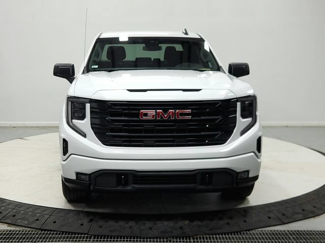 Used 2024 GMC Sierra 1500 Elevation AWD/4WD image 3