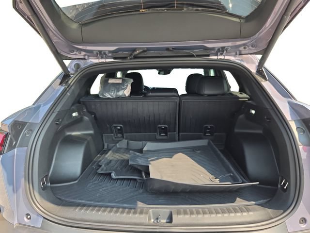 Used 2026 Chevrolet Blazer EV LT FWD image 19