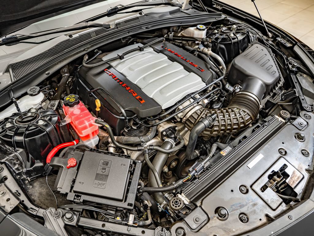Used 2019 Chevrolet Camaro SS RWD image 46