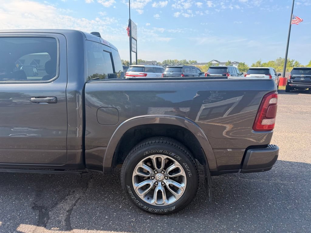 Used 2019 RAM 1500 Laramie AWD/4WD image 9
