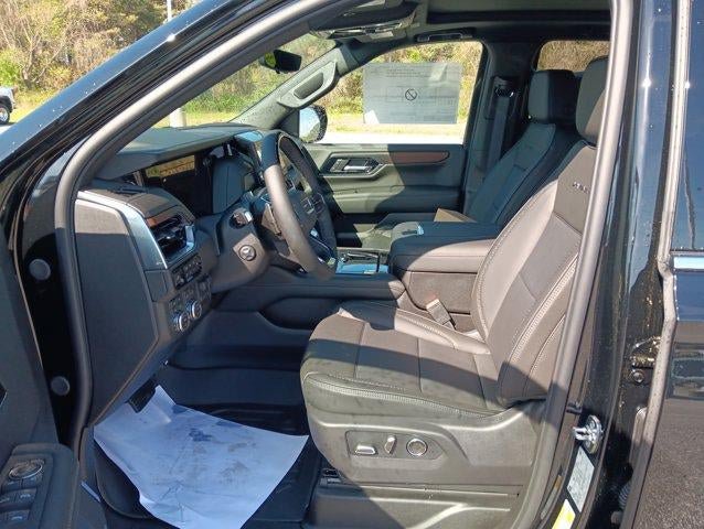 New 2026 GMC Yukon XL Denali w/ Denali Reserve Package AWD/4WD image 7