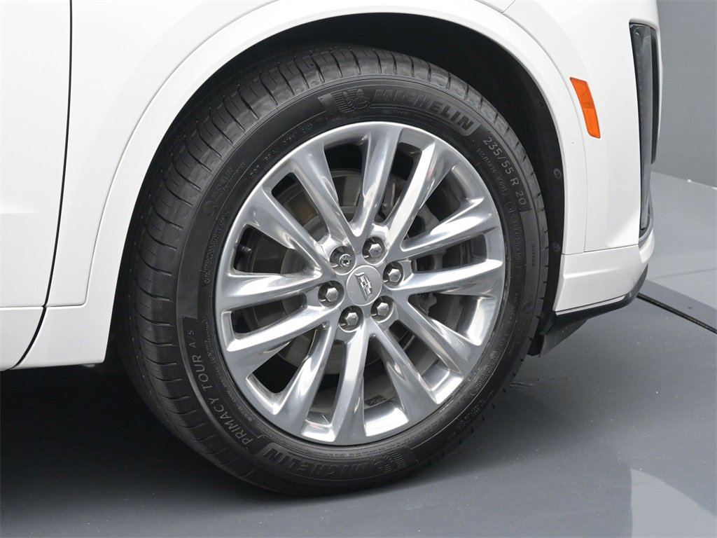 Certified 2023 Cadillac XT6 Premium Luxury image 6