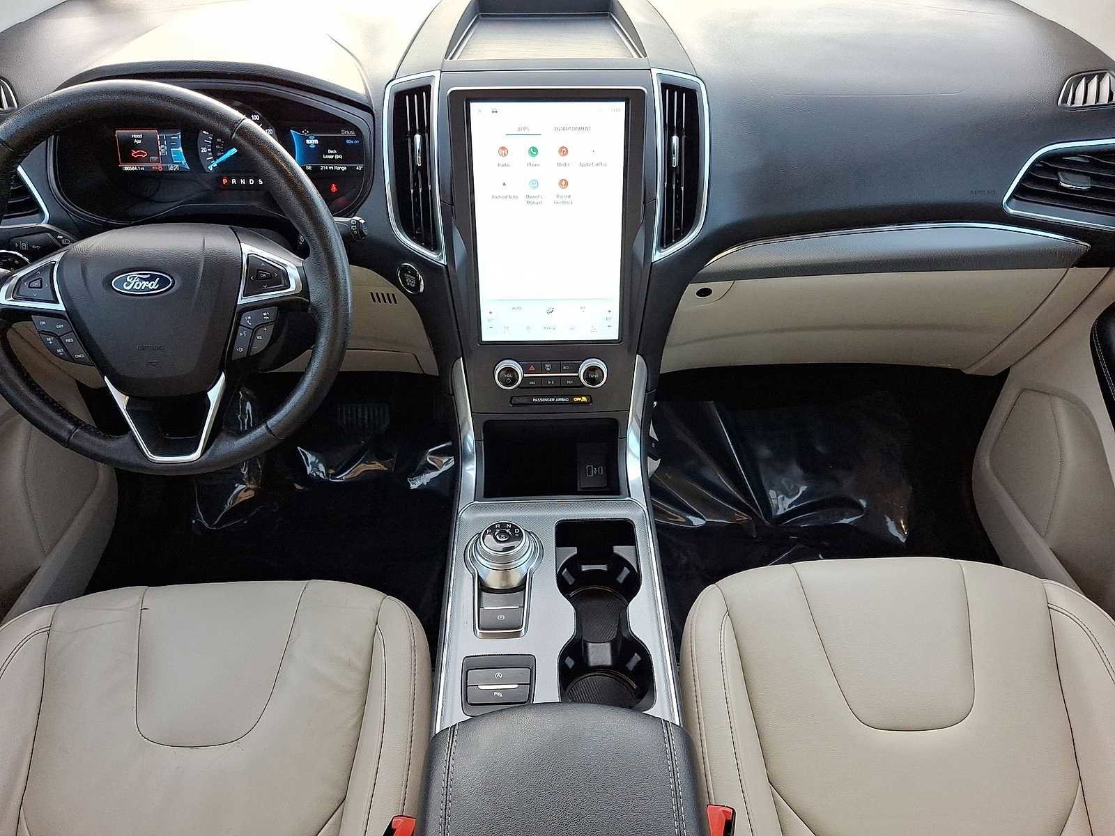 Used 2022 Ford Edge Titanium image 11