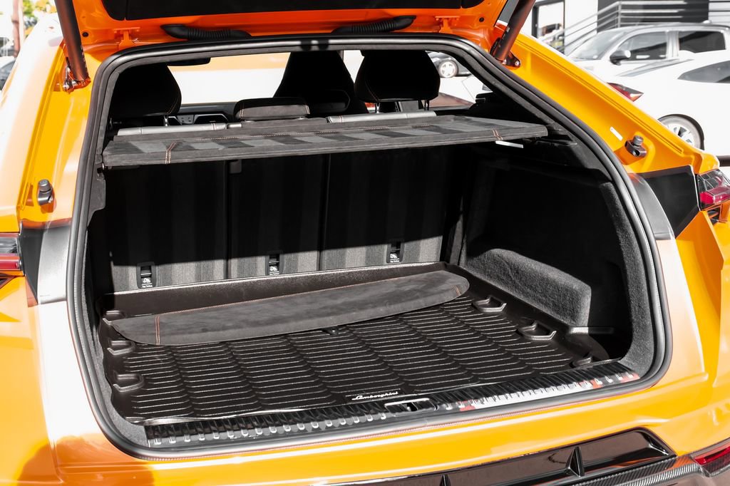 Used 2023 Lamborghini Urus Performante image 56