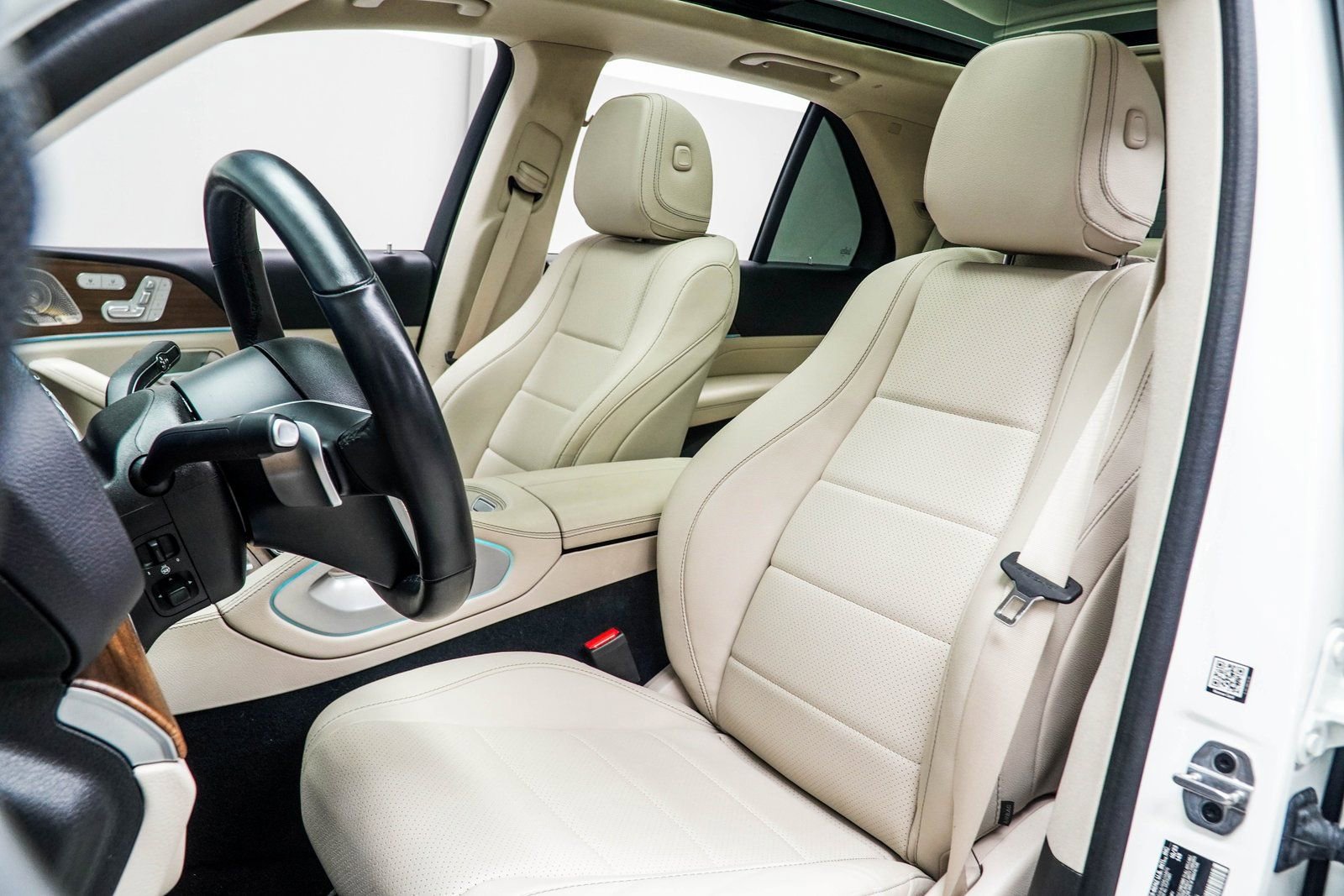 Used 2024 Mercedes-Benz GLE 450 4MATIC image 31