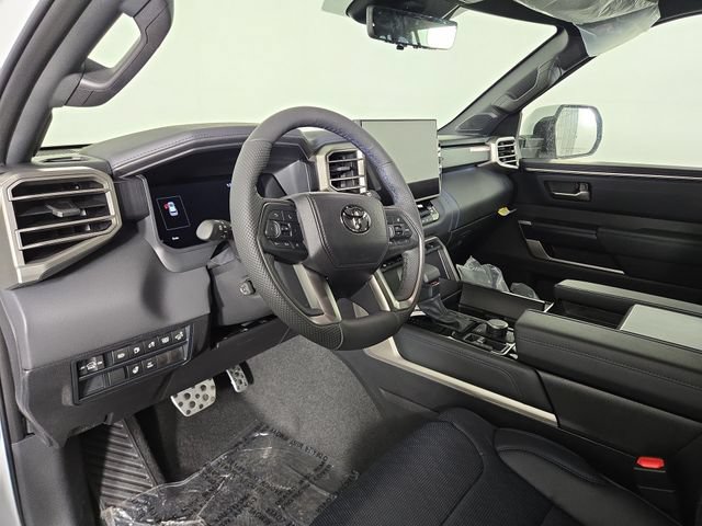 Used 2026 Toyota Sequoia Platinum w/ TRD Off-Road Package AWD/4WD image 15