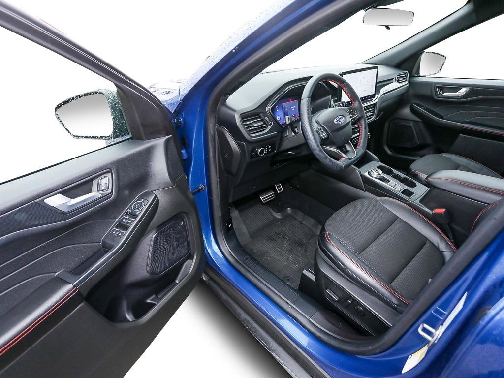 Used 2023 Ford Escape ST-Line w/ Tech Pack #1 image 11
